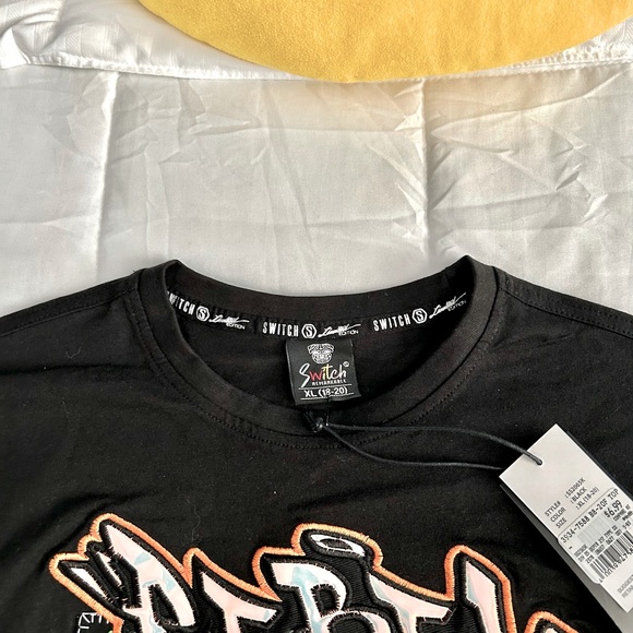 “NWT” SWITCH  REMARKABLE SIGNATURE TSHIRT - Picture 7 of 8